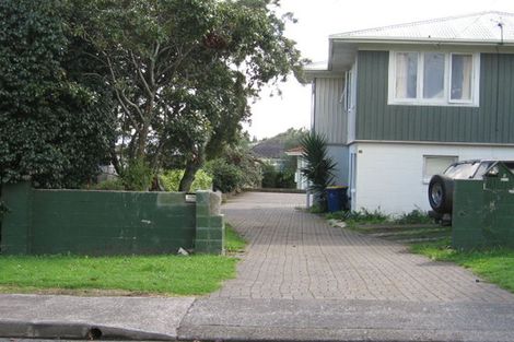 Photo of property in 2/56 Waipani Road, Te Atatu Peninsula, Auckland, 0610