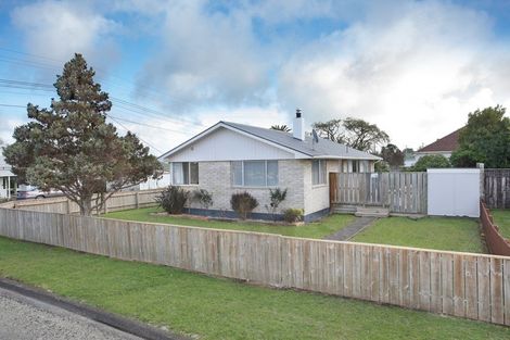 Photo of property in 32 Morris Street, Marton, 4710