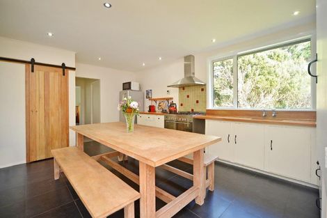 Photo of property in 1327 Hinakura Road, Hinakura, Martinborough, 5784