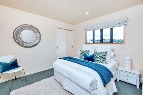 Photo of property in 6 Shannon Place, Torbay, Auckland, 0630