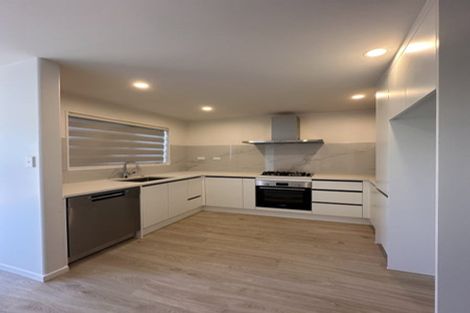 Photo of property in 2/205 Sunnynook Road, Wairau Valley, Auckland, 0627