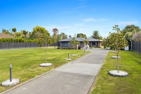 Photo of property in 20 Station Road, Huapai, Kumeu, 0810