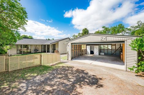 Photo of property in 24 Island View Terrace, Waikanae Beach, Waikanae, 5036