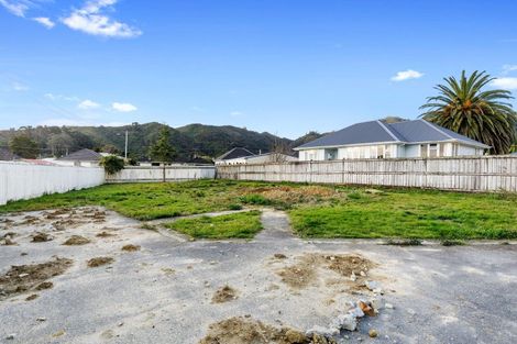 Photo of property in 61a Strand Crescent, Naenae, Lower Hutt, 5011