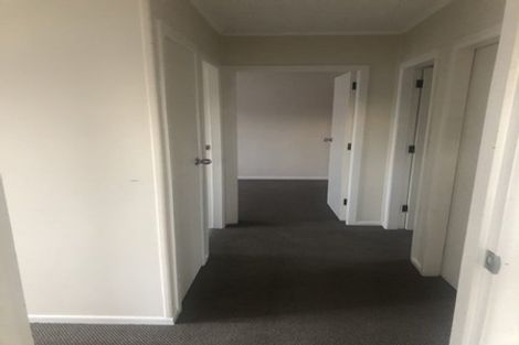 Photo of property in 1/6 Oxford Crescent, Ebdentown, Upper Hutt, 5018