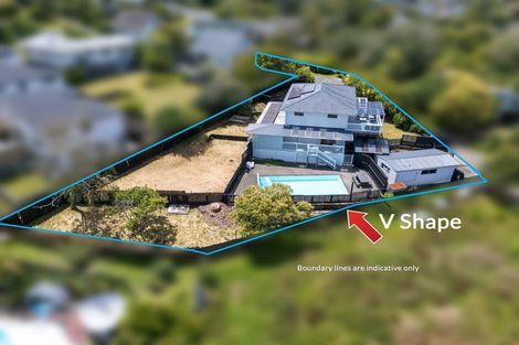 Photo of property in 34 Cyclarama Crescent, Massey, Auckland, 0614