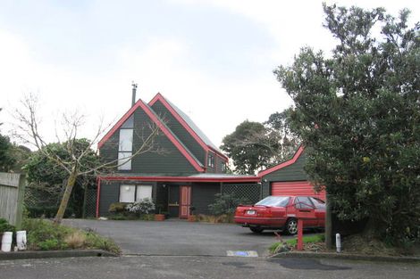 Photo of property in 10 Hillgrove Place, Fitzherbert, Palmerston North, 4410
