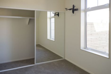 Photo of property in 31-41 Pirie Street, Mount Victoria, Wellington, 6011