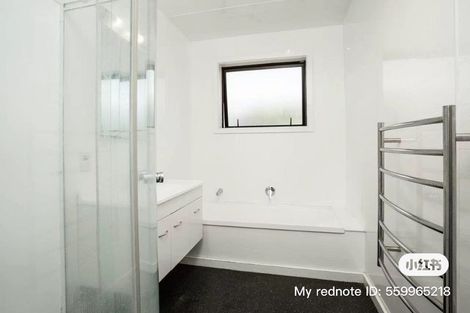 Photo of property in 4 Oakfield Street, Burnside, Christchurch, 8053