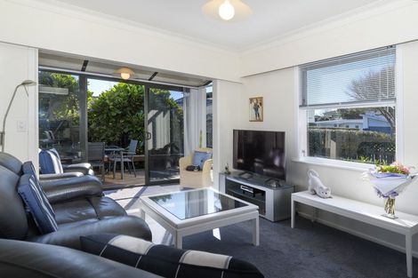 Photo of property in 4 Strathmore Street East, Matua, Tauranga, 3110