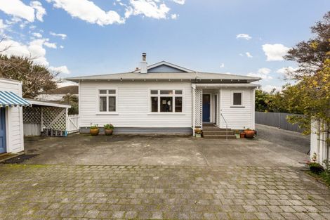 Photo of property in 46 Vigor Brown Street, Napier South, Napier, 4110