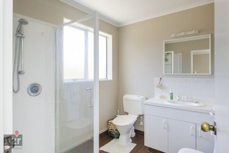 Photo of property in 34 Jefferson Crescent, Milson, Palmerston North, 4414