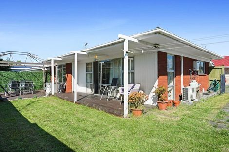 Photo of property in 1/162 Pigeon Mountain Road, Half Moon Bay, Auckland, 2012