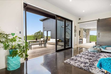 Photo of property in 57 Beechwood Road, Feilding, 4779