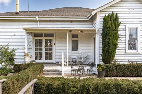 Photo of property in 143 Russell Street, Westport, 7825