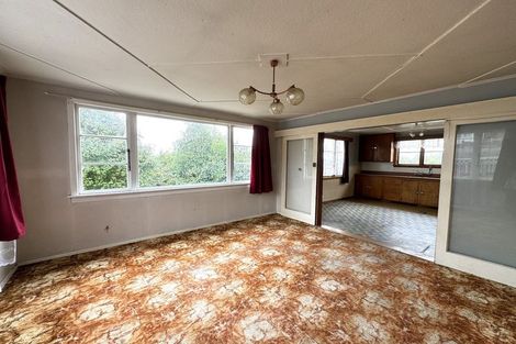 Photo of property in 215 Clyde Street, Balclutha, 9230