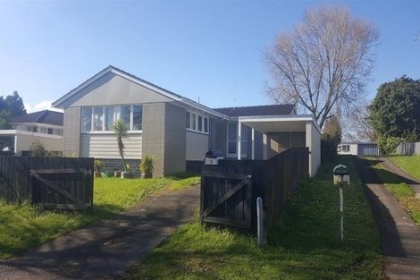 Photo of property in 9 Huia Street, Waiuku, 2123