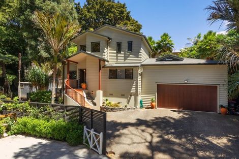 Photo of property in 25 Moore Street, Hillcrest, Auckland, 0627