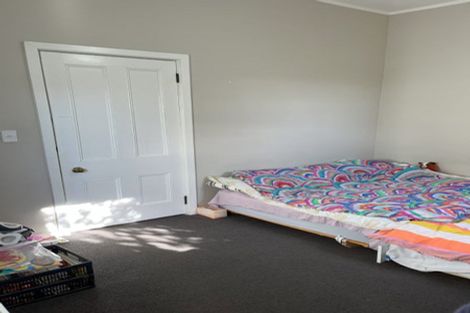 Photo of property in 28 Patanga Crescent, Thorndon, Wellington, 6011