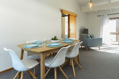 Photo of property in 23 Roslyn Road, Bluff Hill, Napier, 4110