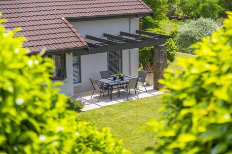 Photo of property in 6 Cameron Drive, Acacia Bay, Taupo, 3385