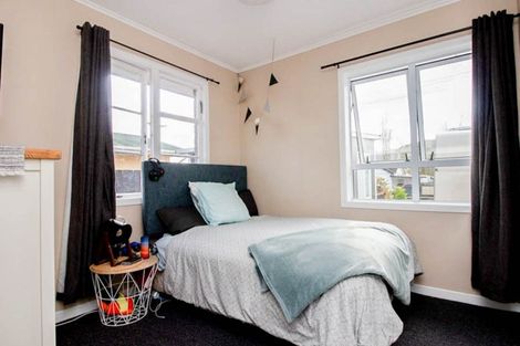 Photo of property in 10 Bush Street, Paeroa, 3600