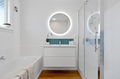 Photo of property in 1/19 Brookby Crescent, Avonhead, Christchurch, 8042