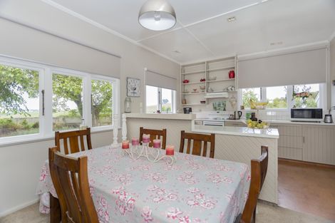 Photo of property in 1235 Maheno-herbert Road, Maheno, Oamaru, 9495
