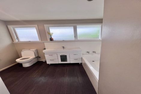 Photo of property in 5 Skerten Avenue, Hornby, Christchurch, 8042