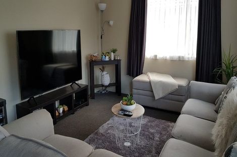 Photo of property in 10 Ali Place, Ranui, Auckland, 0612