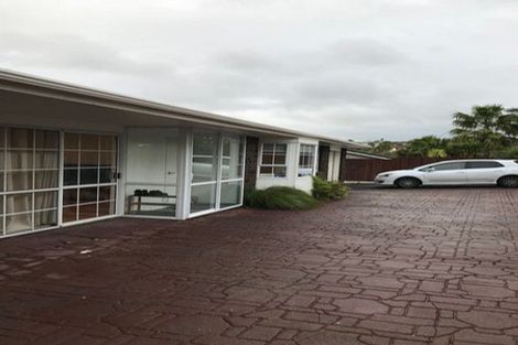 Photo of property in 1/1 Clearwater Cove, West Harbour, Auckland, 0618