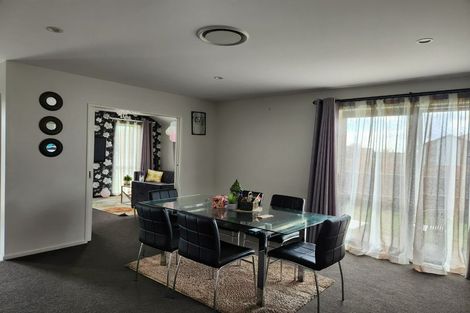 Photo of property in 1 Bryden Place, Halswell, Christchurch, 8025