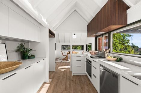 Photo of property in 25 Muritai Crescent, Havelock North, 4130