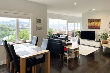 Photo of property in 16 Bruce Avenue, Brooklyn, Wellington, 6021