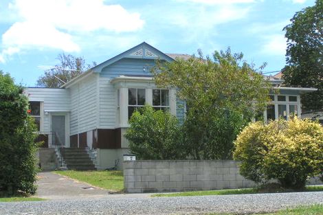 Photo of property in 24 Princes Street, Northcote Point, Auckland, 0627