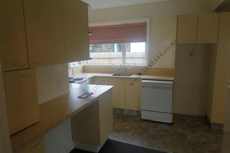 Photo of property in 112 Main South Road, Sockburn, Christchurch, 8042