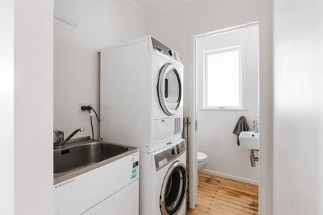 Photo of property in 559 Maunganui Road, Mount Maunganui, 3116