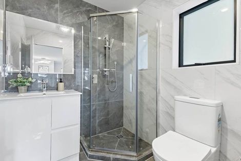 Photo of property in 1b Dreadon Road, Manurewa, Auckland, 2102