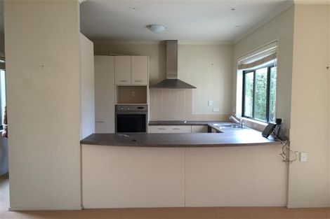 Photo of property in 2 Pepperdine Place, Albany, Auckland, 0632