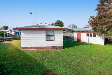 Photo of property in 44 Lloyd Drive, Nawton, Hamilton, 3200