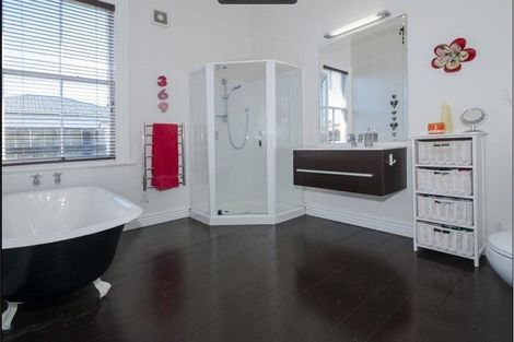 Photo of property in 369 Jackson Street, Petone, Lower Hutt, 5012