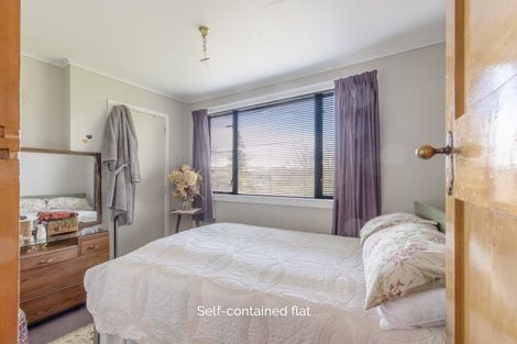 Photo of property in 33 Abbotsford Road, Waipawa, 4210