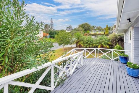 Photo of property in 89 Bond Crescent, Forrest Hill, Auckland, 0620