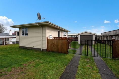 Photo of property in 16 Koreke Place, Tokoroa, 3420
