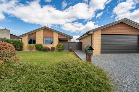 Photo of property in 25 Shere Street, Pleasant Point, 7903