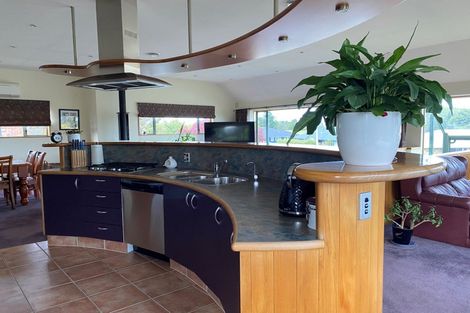 Photo of property in 12 Grove Avenue, Weston, Oamaru, 9401