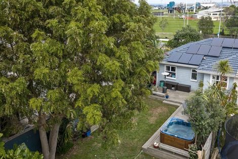 Photo of property in 457 Maunganui Road, Mount Maunganui, 3116