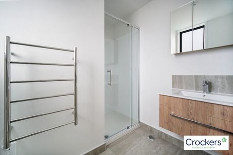 Photo of property in 3/10 Treasure Lane, Te Atatu South, Auckland, 0610