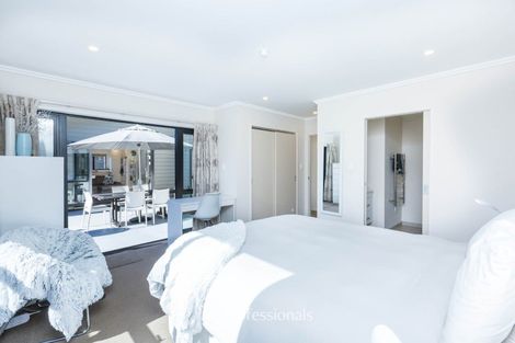 Photo of property in 27 Somerby Mews, Silverstream, Upper Hutt, 5019