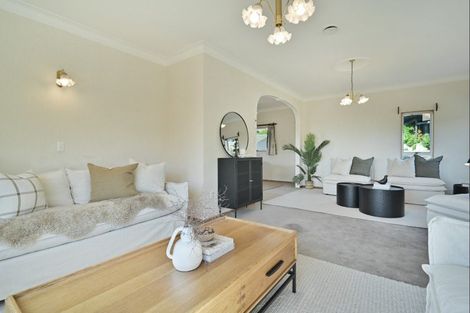 Photo of property in 14 Hunters Hill, Havelock North, 4130